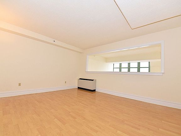 5th image of 1919 24th Ave APT L114