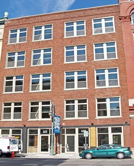 227 N Water St — Photo 1