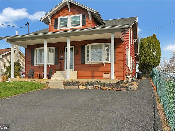 2nd image of 1506 Mount Hope Ave
