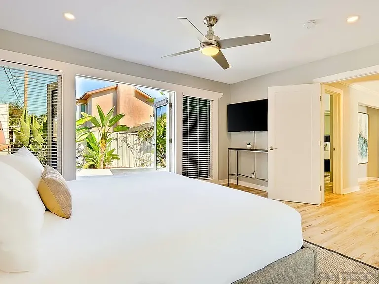 7904 Calle De La Plata — Photo 14