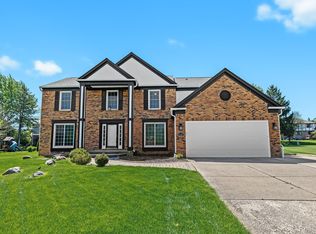 45107 Courtview Trl, Novi, MI 48375