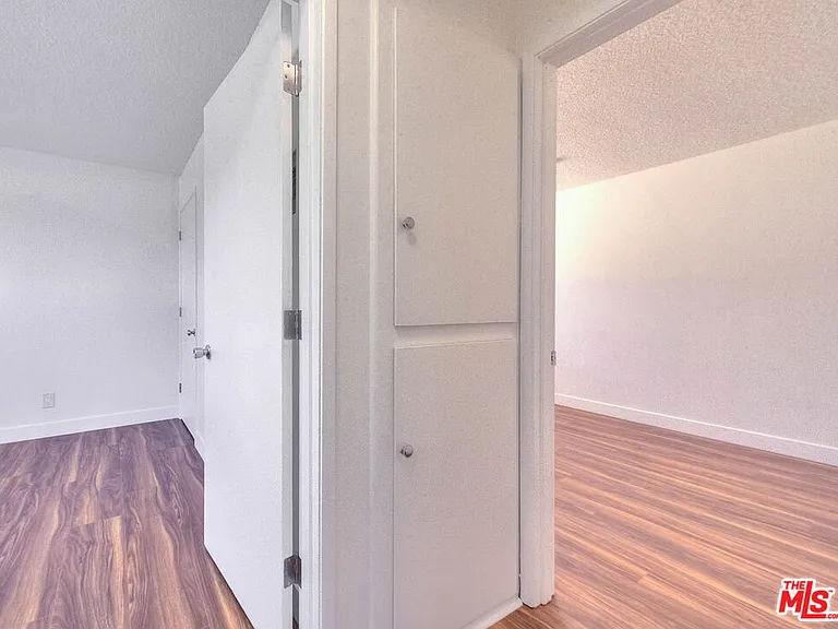 8468 Halldale Ave — Photo 18