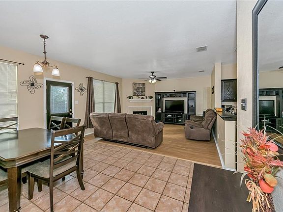 5th image of 8429 Hawks Nest Dr