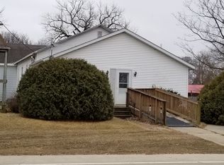 2067 Shaw Rd, Amboy, IL 61310