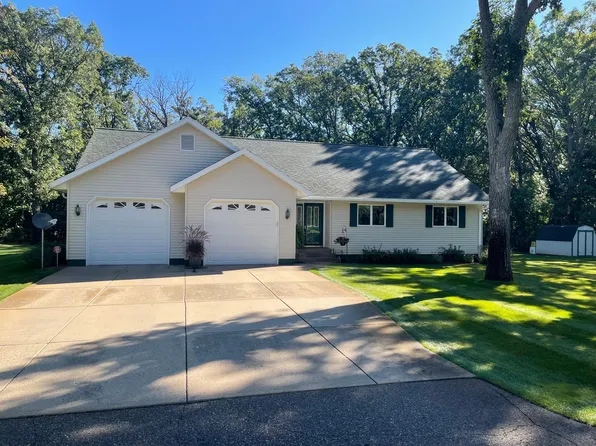 11746 Bredfield Ln, Little Falls, MN 56345