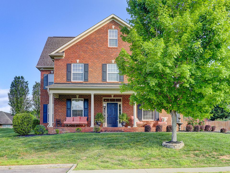 1st image of 5742 Enchanted Ln