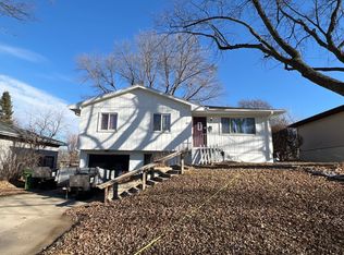 7535 S 89th St, La Vista, NE 68128