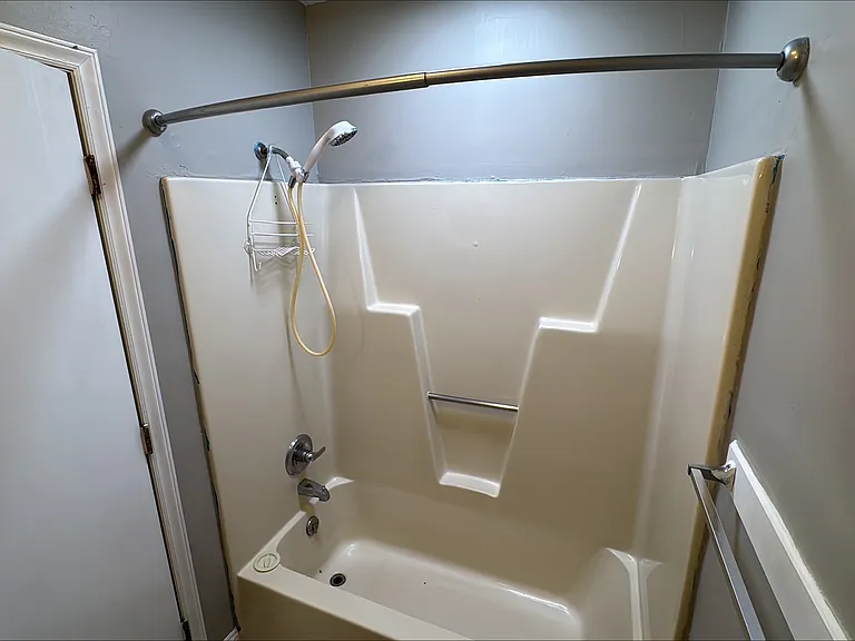 207 Nat Back Rd #B — Photo 4