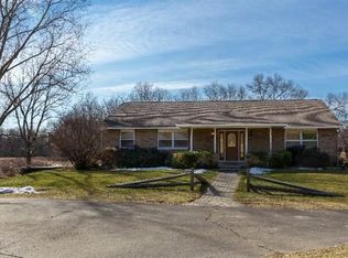 21231 Kaiser Rd, Gregory, MI 48137