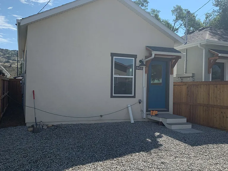 845 W 1st St #B — Photo 8