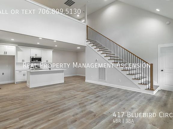 3rd image of 417 Bluebird Cir