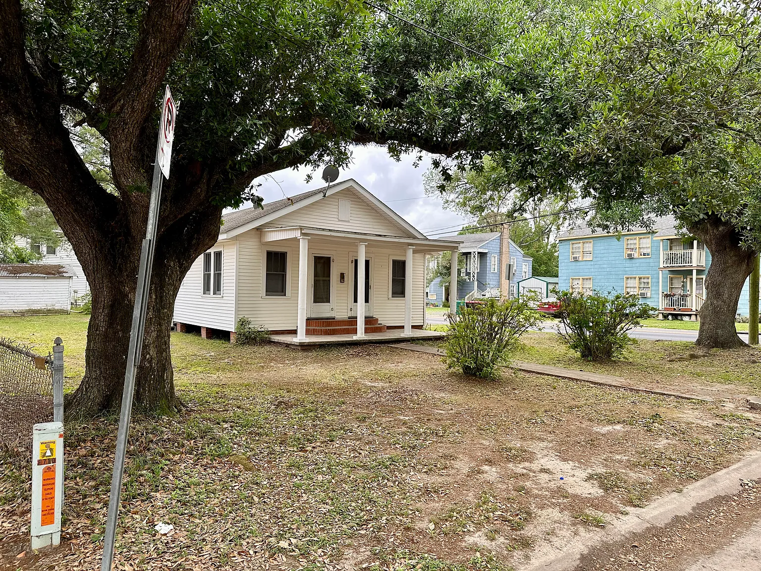 Walking Distance to UL, 2 Bed, 1.5 Bath House — Photo 1