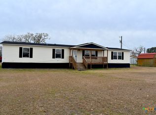 422 W Oaks, Victoria, TX 77905