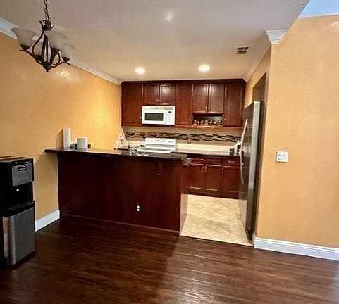 4th image of 3939 Madison Ave APT 233
