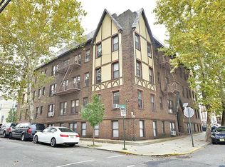301 Palisade Ave, Union City, NJ 07087