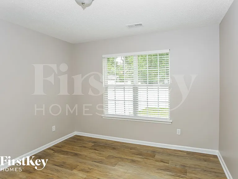 4922 Elizabeth Rd — Photo 13
