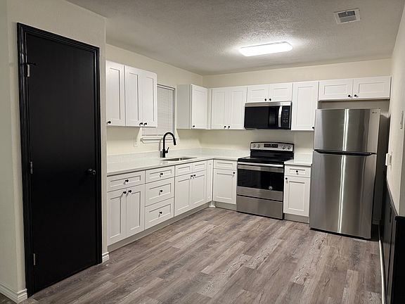 5th image of 8328 Waterwood Ln