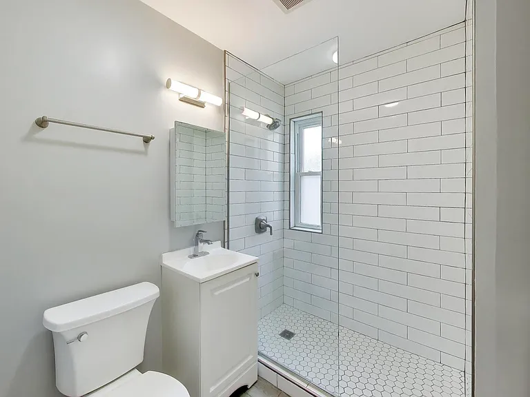 6405 N Normandy Ave #2S — Photo 16