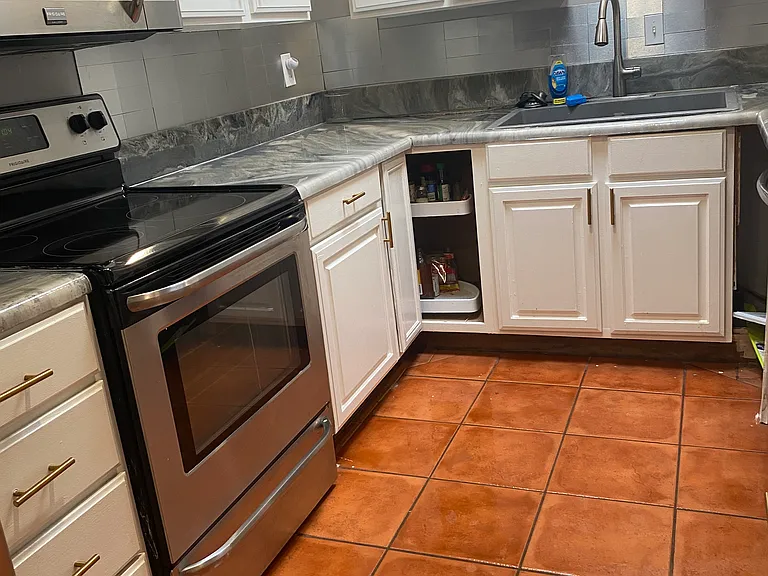 1760 Walden Dr — Photo 6
