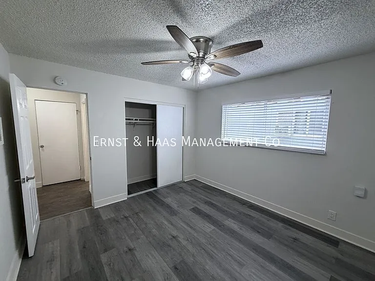 1401 W Walnut St #2 — Photo 7