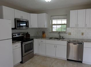 1401 James River Ct, League City, TX 77573