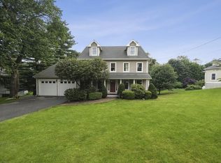 58 Williams Rd, Lexington, MA 02420