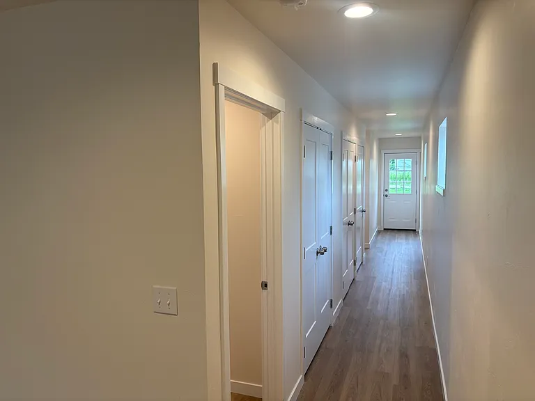 623 S State Ave — Photo 14