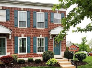925 Rolling Thunder Dr, O'Fallon, MO 63368