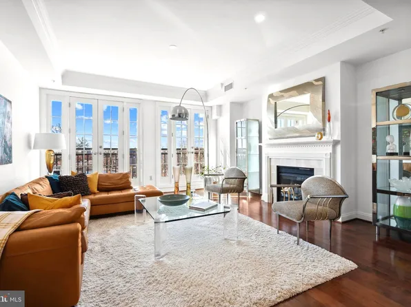 2501 Wisconsin Ave NW #404, Washington, DC 20009