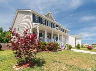 1773 Ravenwing Dr, Fuquay Varina, NC 27526