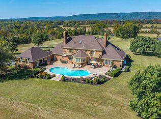 2821 Ingram Dr, Haymarket, VA 20169