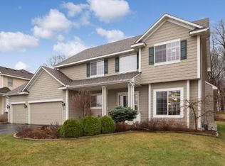 1475 Sophia Dr, Chaska, MN 55318