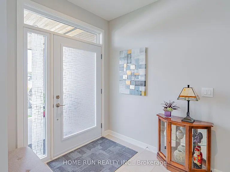 451 Longworth Ave — Photo 6