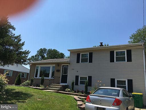 2nd image of 2424 Owen Dr