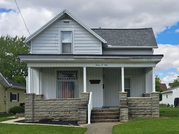 704 W 1st St, Delphos, OH 45833