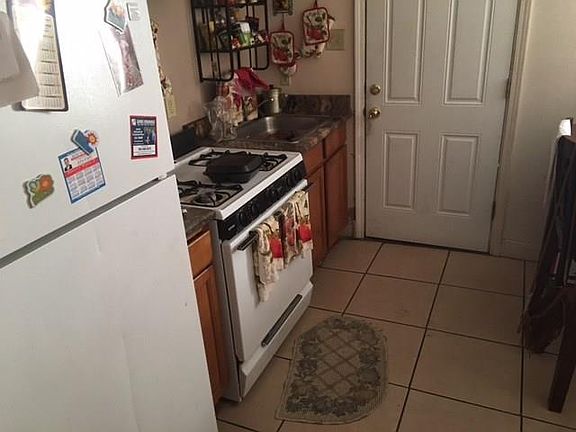 4th image of 2142-44 Abundance St