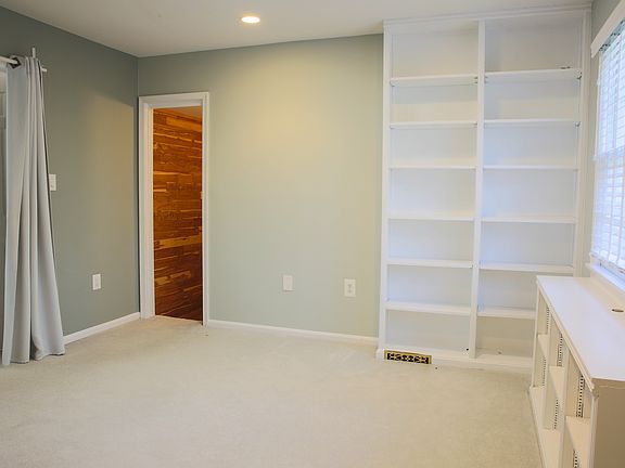 5th image of 3717 Merrimac Trl