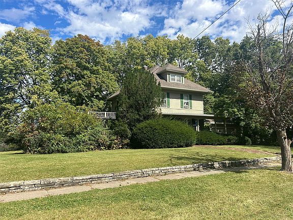 2nd image of 802 W Detroit Ave