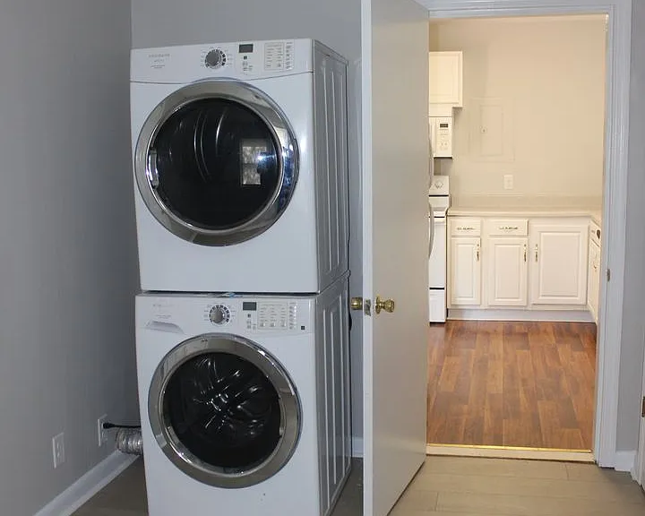 5213 Spruce Dr — Photo 17