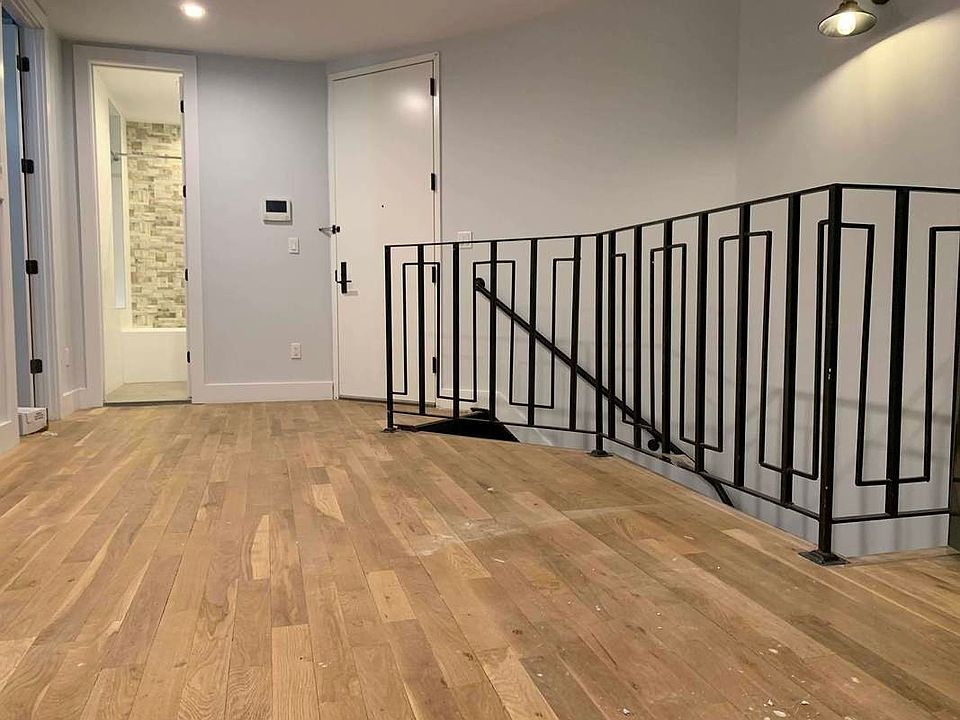 1st image of 375 Howard Ave #1A