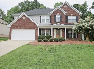 4100 Tellmont Ct, High Point, NC 27265