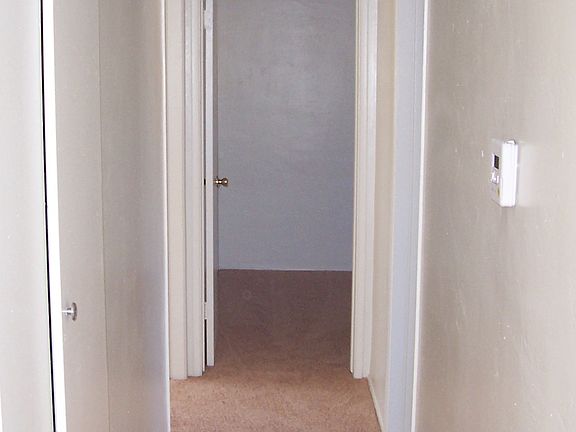 5th image of 8468 Parkway Dr