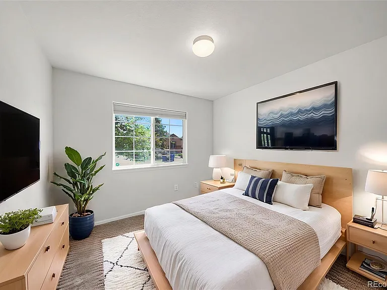 6260 Roundup Butte St — Photo 13
