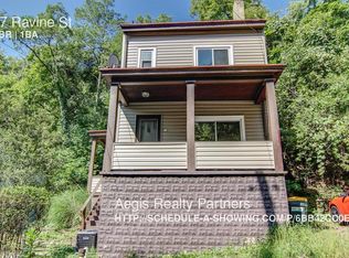 17 Ravine St, Pittsburgh, PA 15215