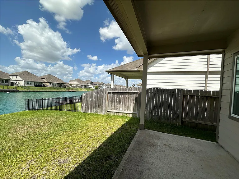 24810 Adami Veduta Ct — Photo 18