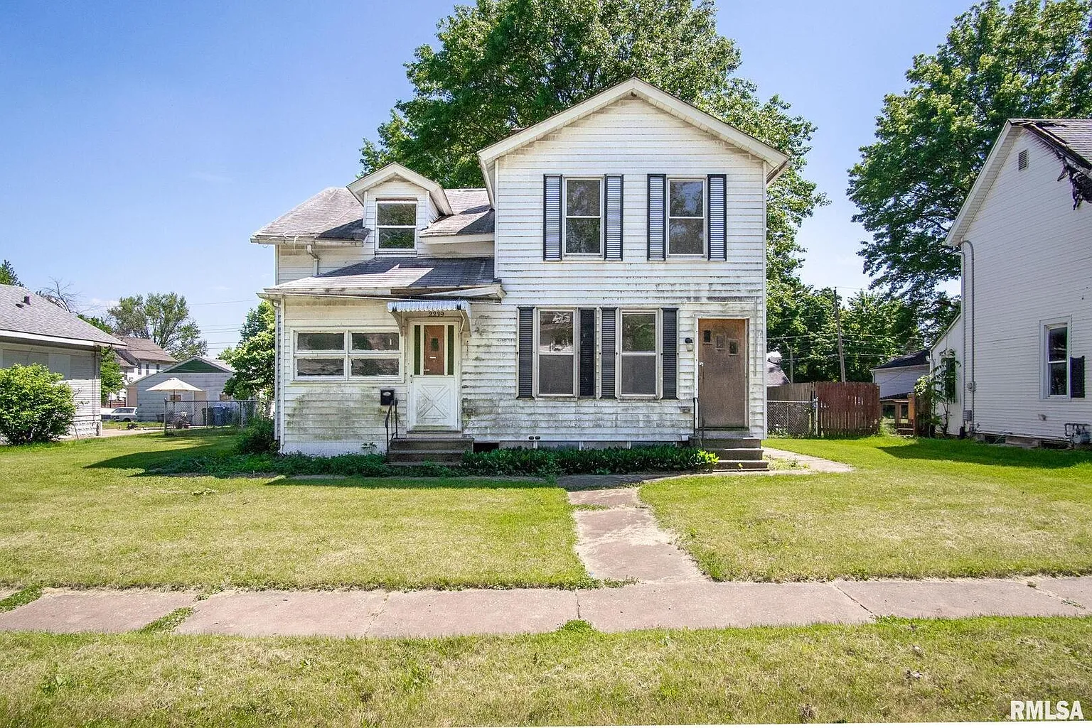 2239 W 4th St photo 1