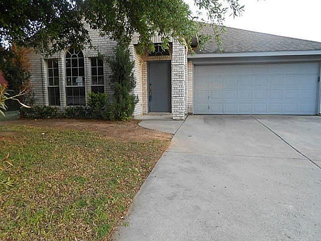 1st image of 303 Bridlegate Dr