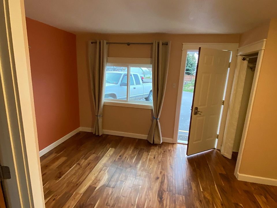 2nd image of 335 S Atlantic St #8