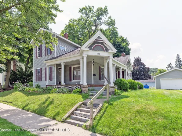 312 E Harris St, Charlotte, MI 48813