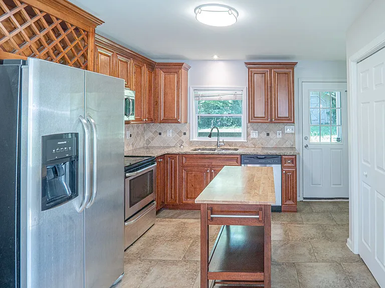 609 San Fernando Dr SE — Photo 6
